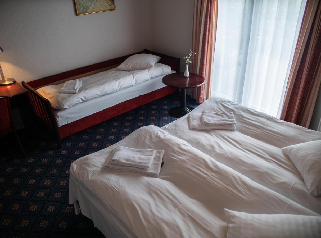 Hotel Sogarden Brorup Luaran gambar