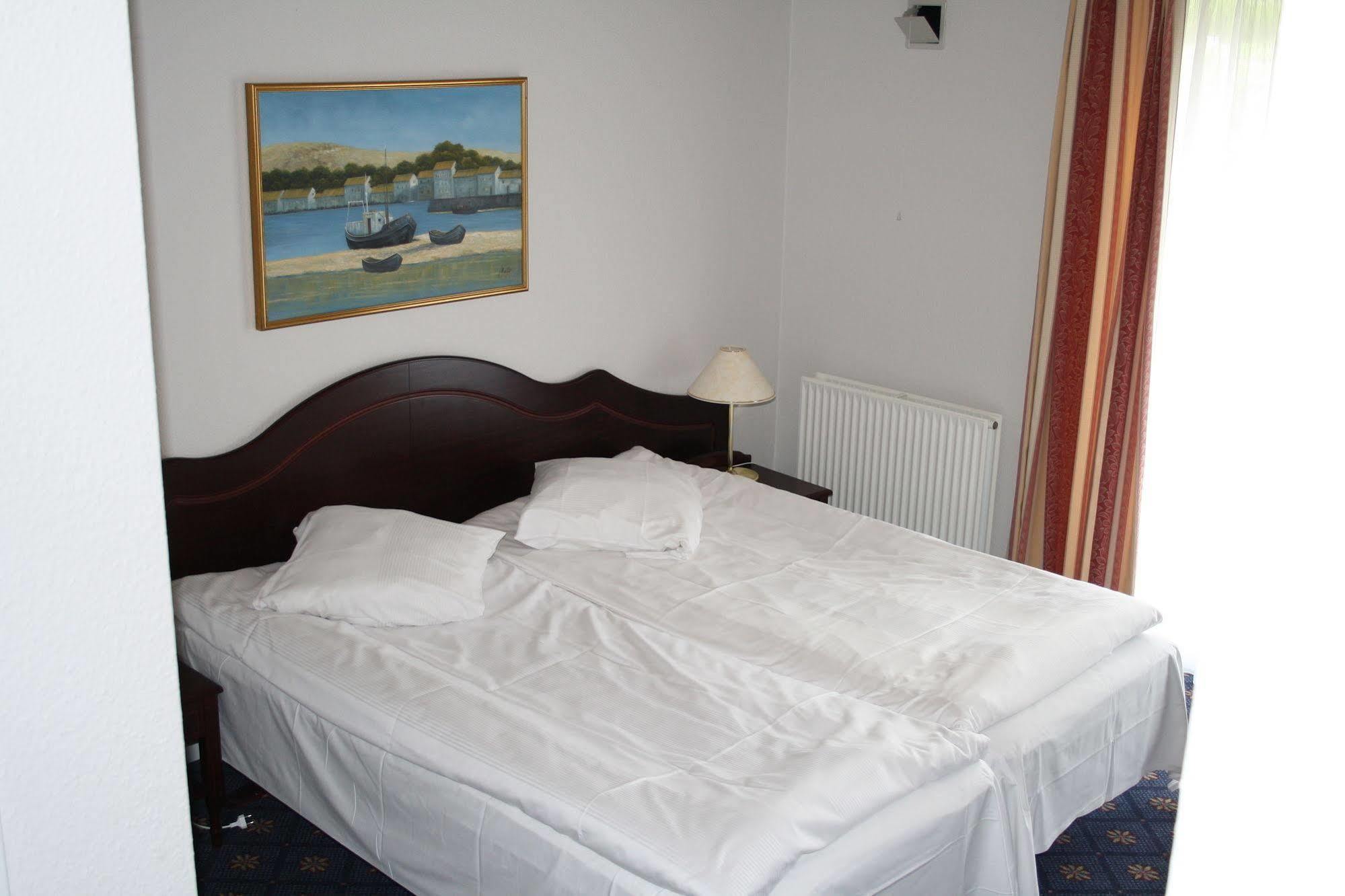 Hotel Sogarden Brorup Luaran gambar